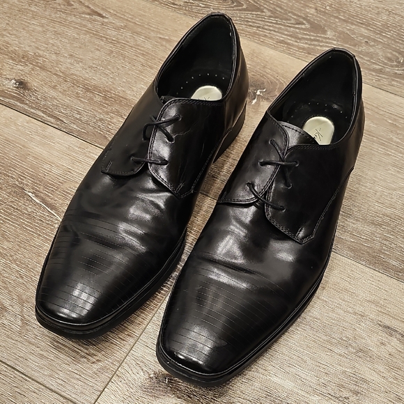EUC Kenneth Cole Classic Black Oxfords Men's Dress Shoes SZ 12 Derbys